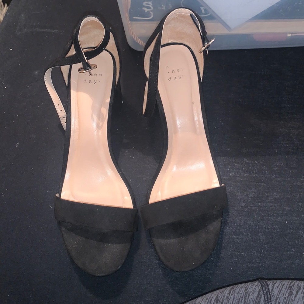 Short black heels